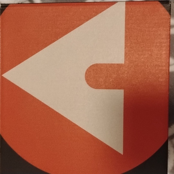 NWT  Men's Pair Of Airwalk Shoes In Original Box With Extra Color Laces - Picture 2 of 12